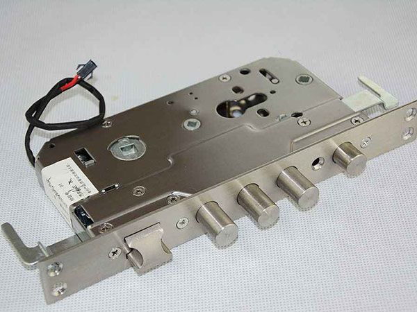 新疆24小时上门开锁公司